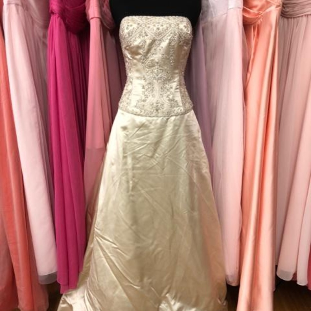 Reem Acra Sequin Embroidery Bead Wedding Dress